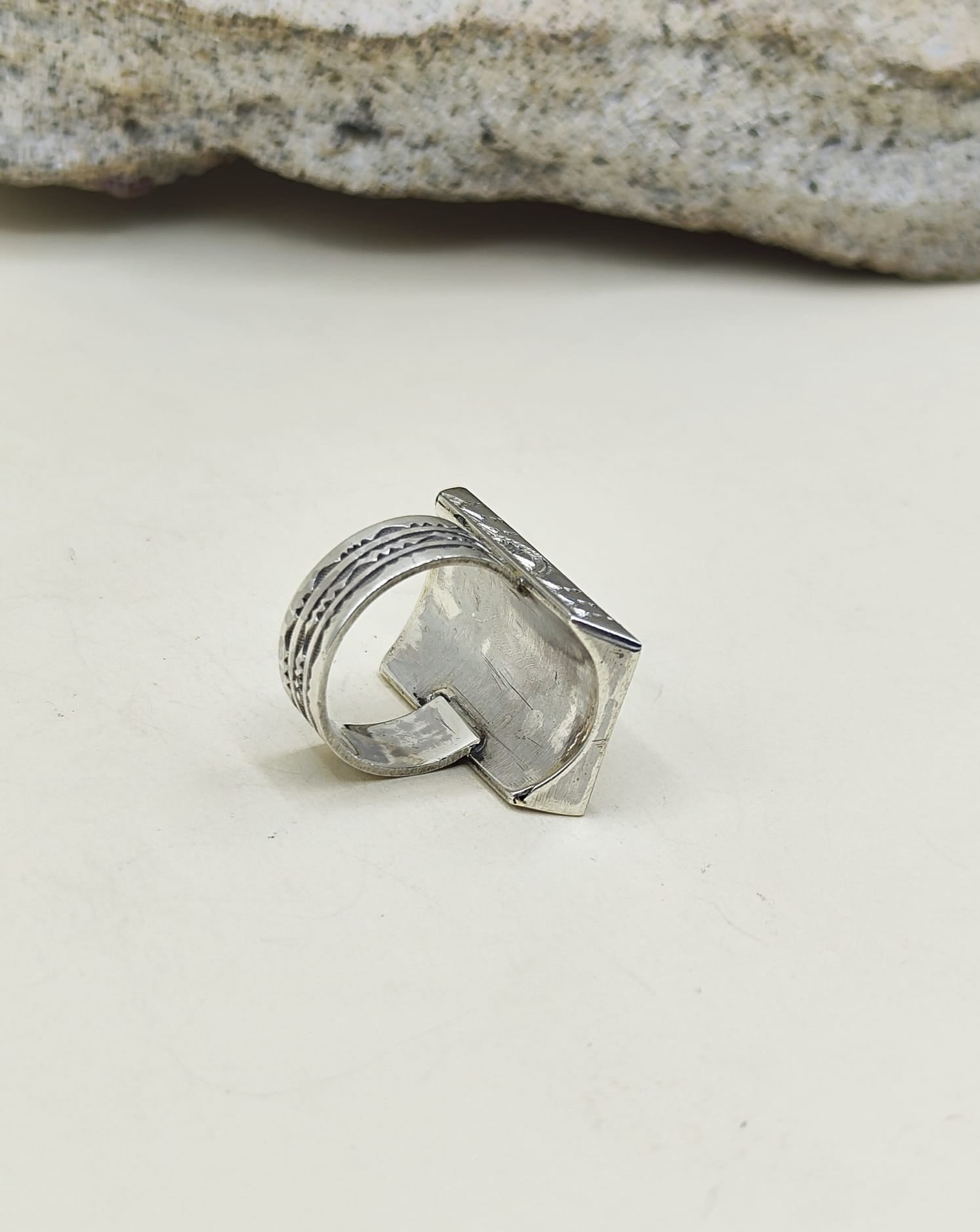 anillo africano plata 3